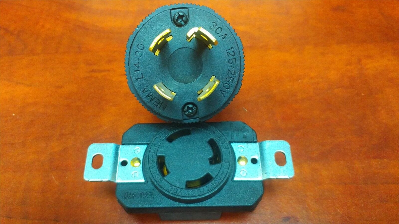 Locking Receptacle + Plug Connector NEMA L14-30R - L14-30P, 30A, 125/250V